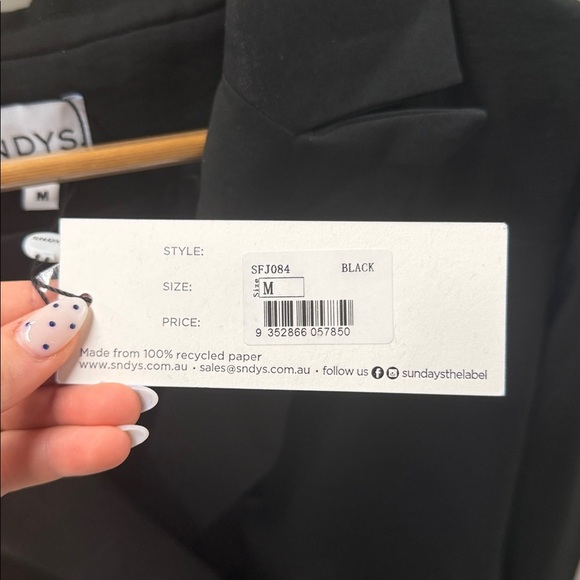 SNDYS Hills Blazer in Black - Picture 7 of 8